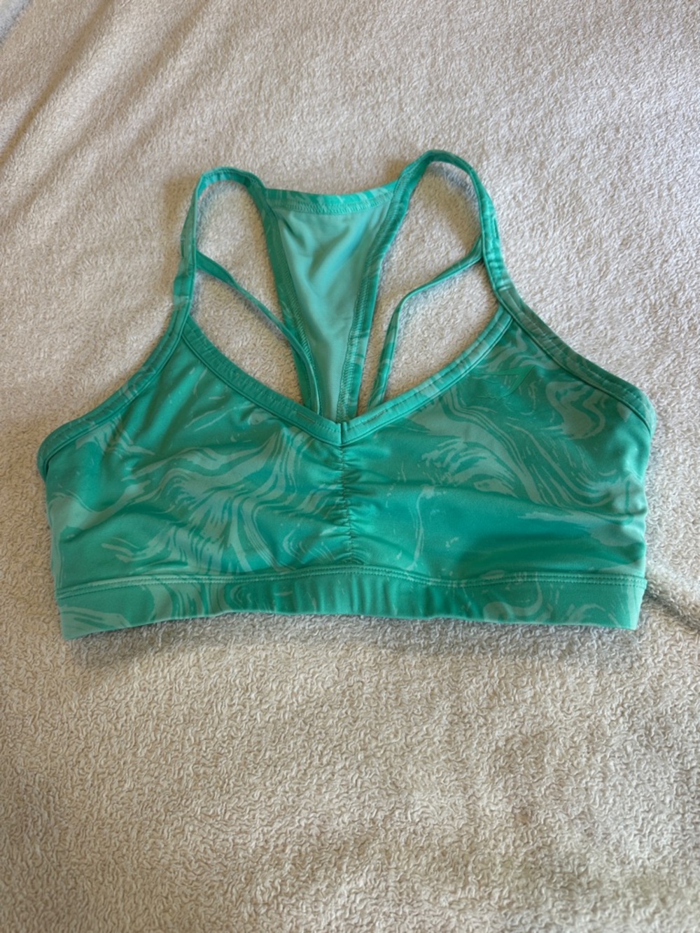 Gymshark- Seamless Marble-Print Sports Bra in Teal size small